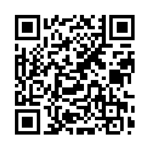 从一株比较粗大的梅花树后走出一味绝色佳人二维码生成