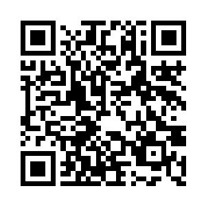 从一辆马车上拽下一截白布条来扎在腰间二维码生成