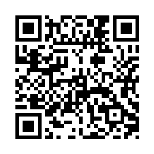 从下面跳出二十多个身穿兽皮衣的勇士二维码生成
