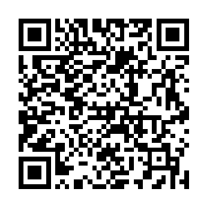 从不同方位山腰下来的巴松等人看巴克的目光都很奇怪二维码生成