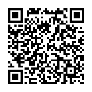 从中间的直线距离上判定了自己现在所在的位置二维码生成