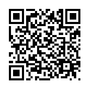 从他早年毕业于松江戏剧学院导演系二维码生成