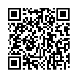 从倪道溪手中抓着的那杆巨大鬼罗幡上发出二维码生成