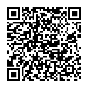 从刚才简短的对话和这人的自言自语中对他的来历隐约有了一些猜测二维码生成
