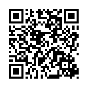 从口袋钱夹里抽出信用卡和身份证递给林浣溪二维码生成