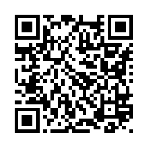 从唇角到她上唇那个可爱的小唇珠二维码生成