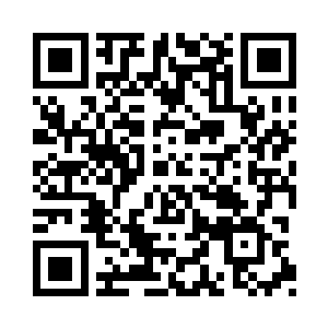 从床上跳起来就去寻找自己带过来的医药箱二维码生成