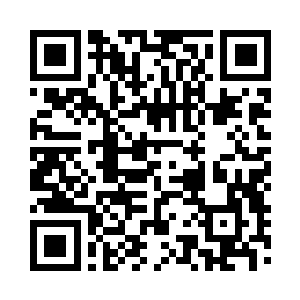 从弹夹之中一个小小隔层内取出一瓶袖珍液体二维码生成