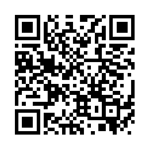 从怀里掏出了一枚普通的黄铜戒指二维码生成