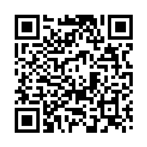 从抽屉里取出一份文件就快步朝外面走过去二维码生成
