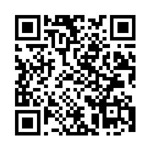 从格格巫的犄角白骨面具当中传出二维码生成