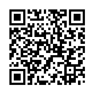 从细微的缩肩动作就看出他要跳出来二维码生成