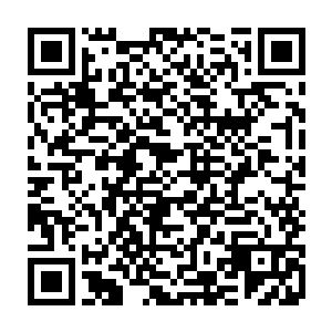 从这些天外天神皇中的神色中可以他们对于这位突然出现的神皇极其尊敬二维码生成