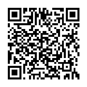 从这点他猜测出白衣人应该跟自己的父亲很熟悉二维码生成