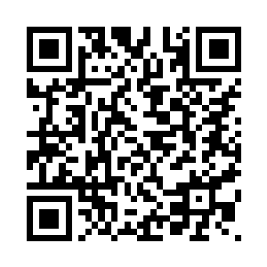 从金碧辉煌的金鲛宫大门仰望上去二维码生成