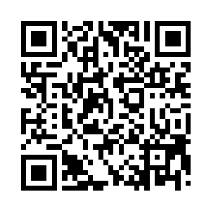从陈小练和桌子之间的缝隙里硬挤了过去二维码生成
