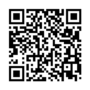 仔仔细细的将离火叙橘的金黄色外皮剥下二维码生成