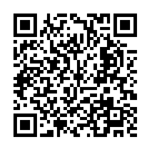 他一定是开窗睡觉的――这也得到了客栈伙计的证实二维码生成