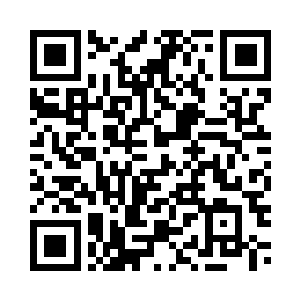 他一把搂住了距离他最近的花媚媚二维码生成