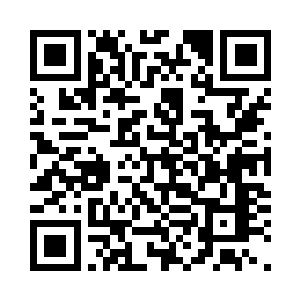 他一边说一边故意做出很夸张的神态二维码生成