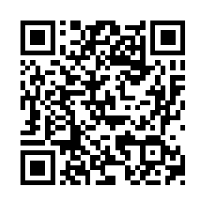 他上小学得到的奖状奖杯都在校长室里放着呢二维码生成