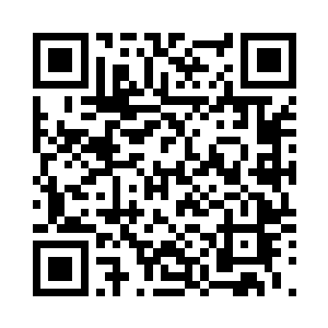 他不动声色地丢了一个一环巫术过去二维码生成