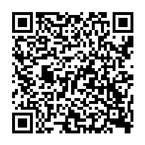 他不希望云知秋坐在流云沙海屋顶上看着夕阳独自喝酒的一幕再出现二维码生成
