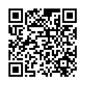 他不敢置信地盯着换了鞋走进来的三个人二维码生成