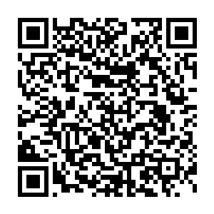 他不知有多少晚看着这男人的背影想着把他剖开是怎么一个情景了二维码生成