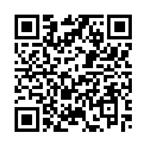 他不知道从哪里拿来了一张小桌子二维码生成