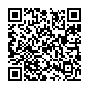 他不穿衣服的时候也是很多女人心目中的白马王子二维码生成