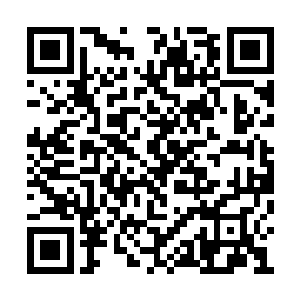 他也必须靠着强行吸收其他的高手才能凝聚出来二维码生成