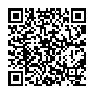 他也没那么大的人力对每个前来拜会的人都采取那笨办法二维码生成