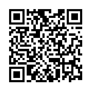 他从储物戒中拿出苍月的本命魂牌二维码生成