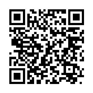 他从纳戒中取出几块月光石丢在地上二维码生成