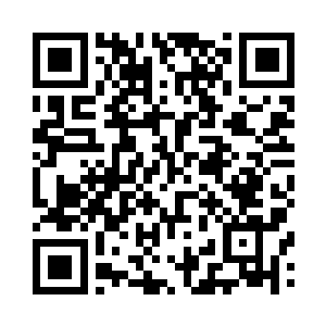 他从腰间抽出一块令牌递给了季疏云二维码生成