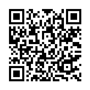 他从自己的座位上站起身来走到荣光的面前二维码生成