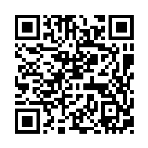 他以一种猎人的耐心和平静来守候着猎物二维码生成