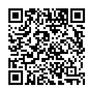 他们会通过水下潜入的方式靠近这艘钻井平台船二维码生成