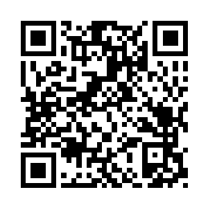 他们却毫不犹豫的对着顾清苑下跪认了她为主二维码生成