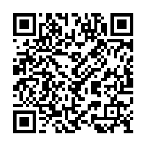他们听说是徐韶的叔叔甩了玲姐后都非常的愤怒二维码生成