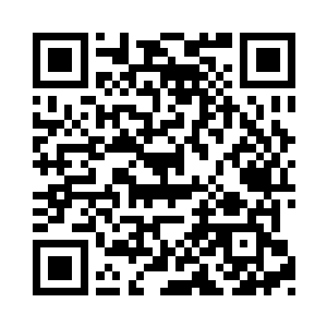 他们周围的荒村竟然就变成了一座被战火点燃二维码生成