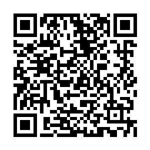 他们在自己眼里又何尝不是如他们口中说的一样二维码生成