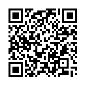 他们必须在有行人的路上一路赶到墓地二维码生成