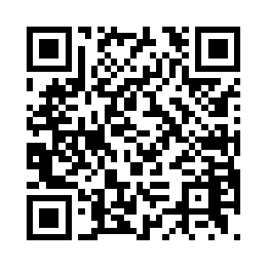 他们或许在离河岸稍远的其他河里捕鱼二维码生成