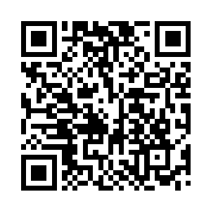 他们所接下來的工程都是承包下去给别人做二维码生成