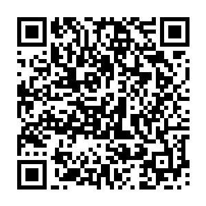 他们此次出动巨资请了国内外一个非常著名的艺人来做公司的形象代言人二维码生成