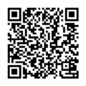 他们每一个人不管是在业内还是业外都有自己的圈子二维码生成