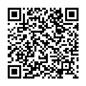 他们沒想到风天翔居然轻松一招就破了他们三个人的攻击二维码生成