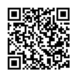 他们看着他的眼睛里都是柔情似水二维码生成